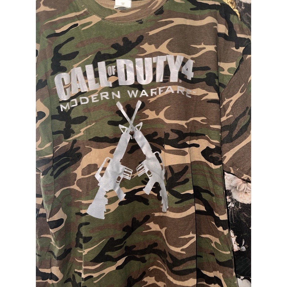 Call of Duty 4 Shirt Men Black Modern Warfare Graphic Camo XL Game Of The‎ Year